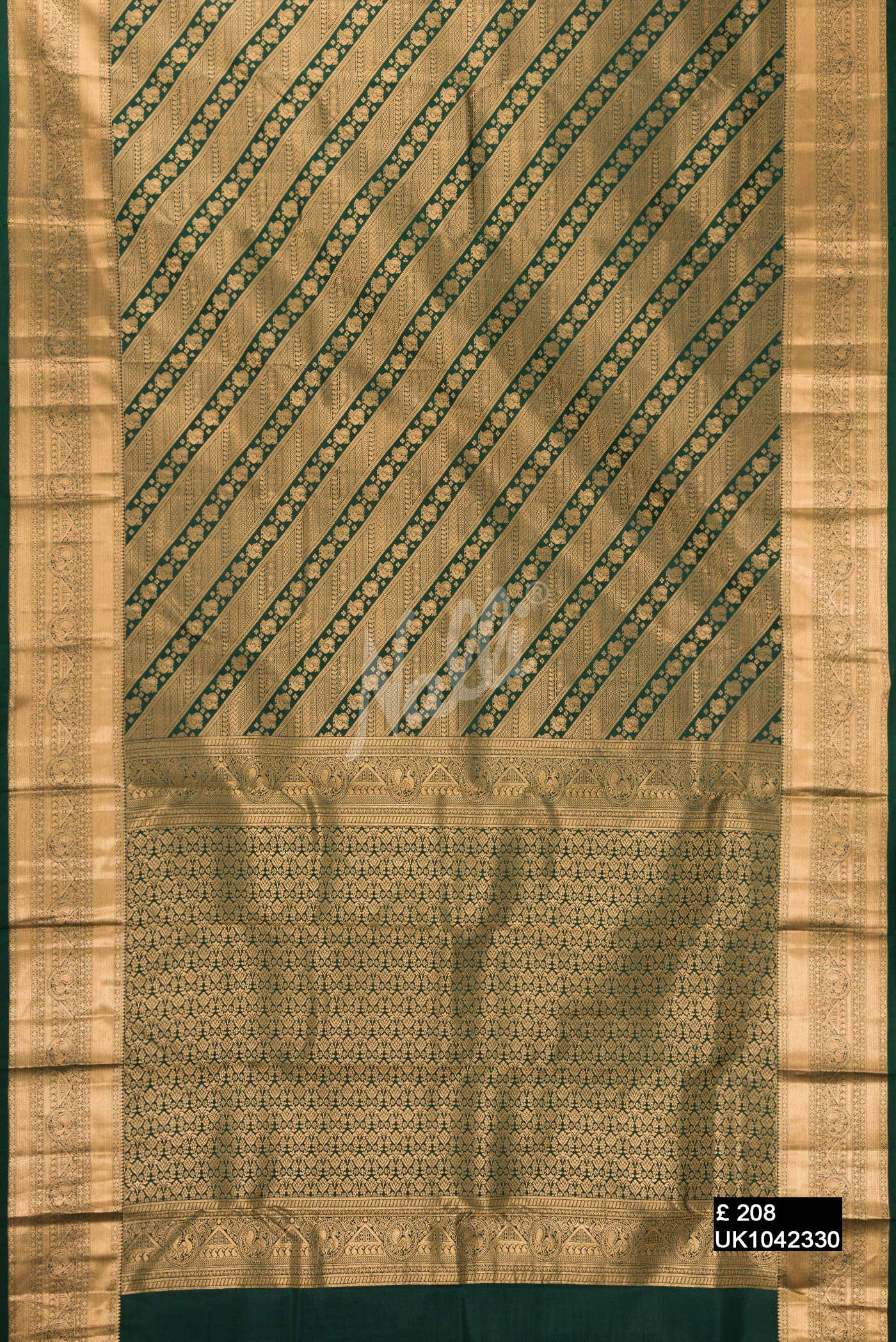 Bottle Green Kanchipuram Silk Saree