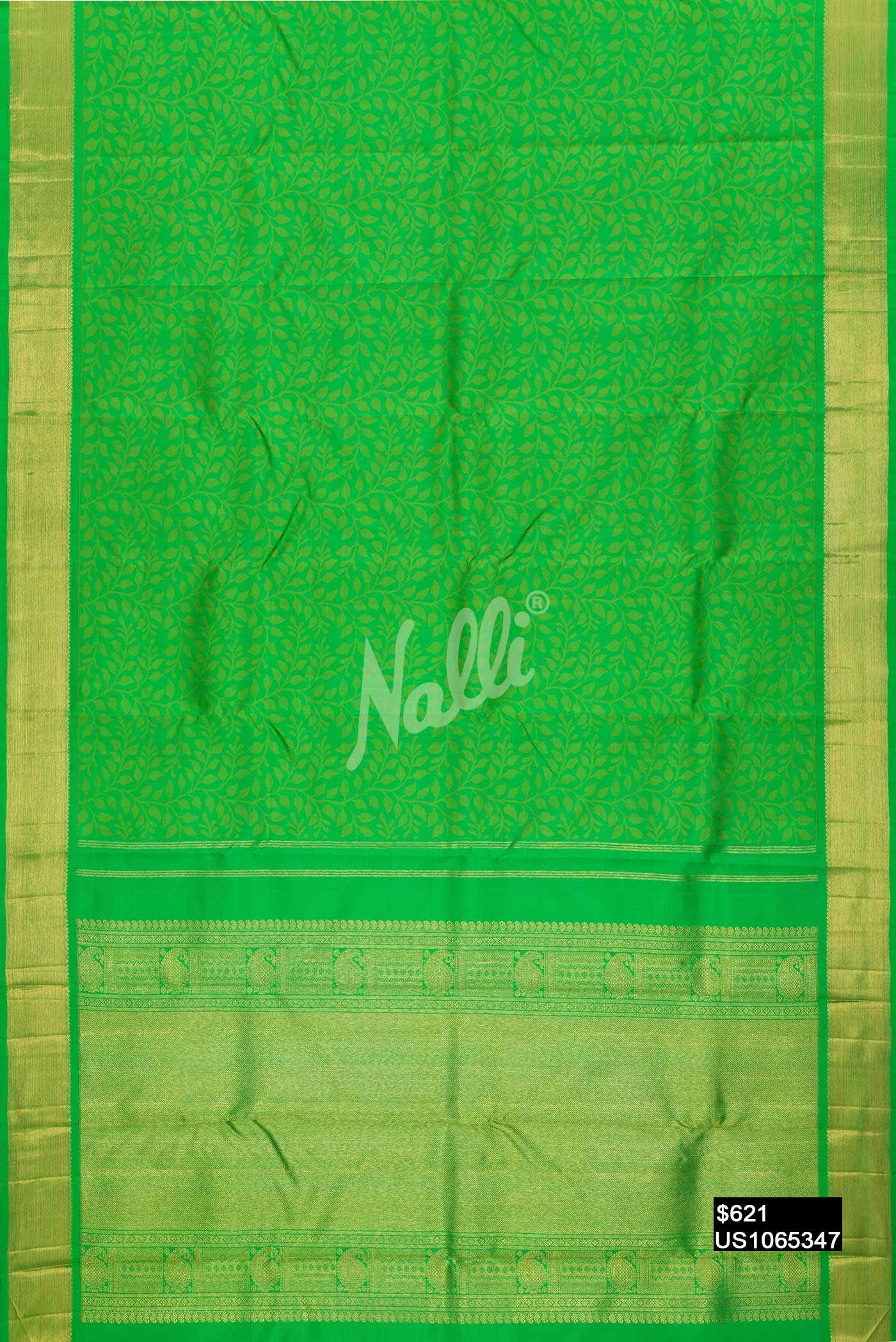 Parrot Green Kanchipuram Silk Saree