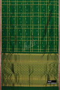 Green with Black Dual Tone Kanchipuram Silk Saree