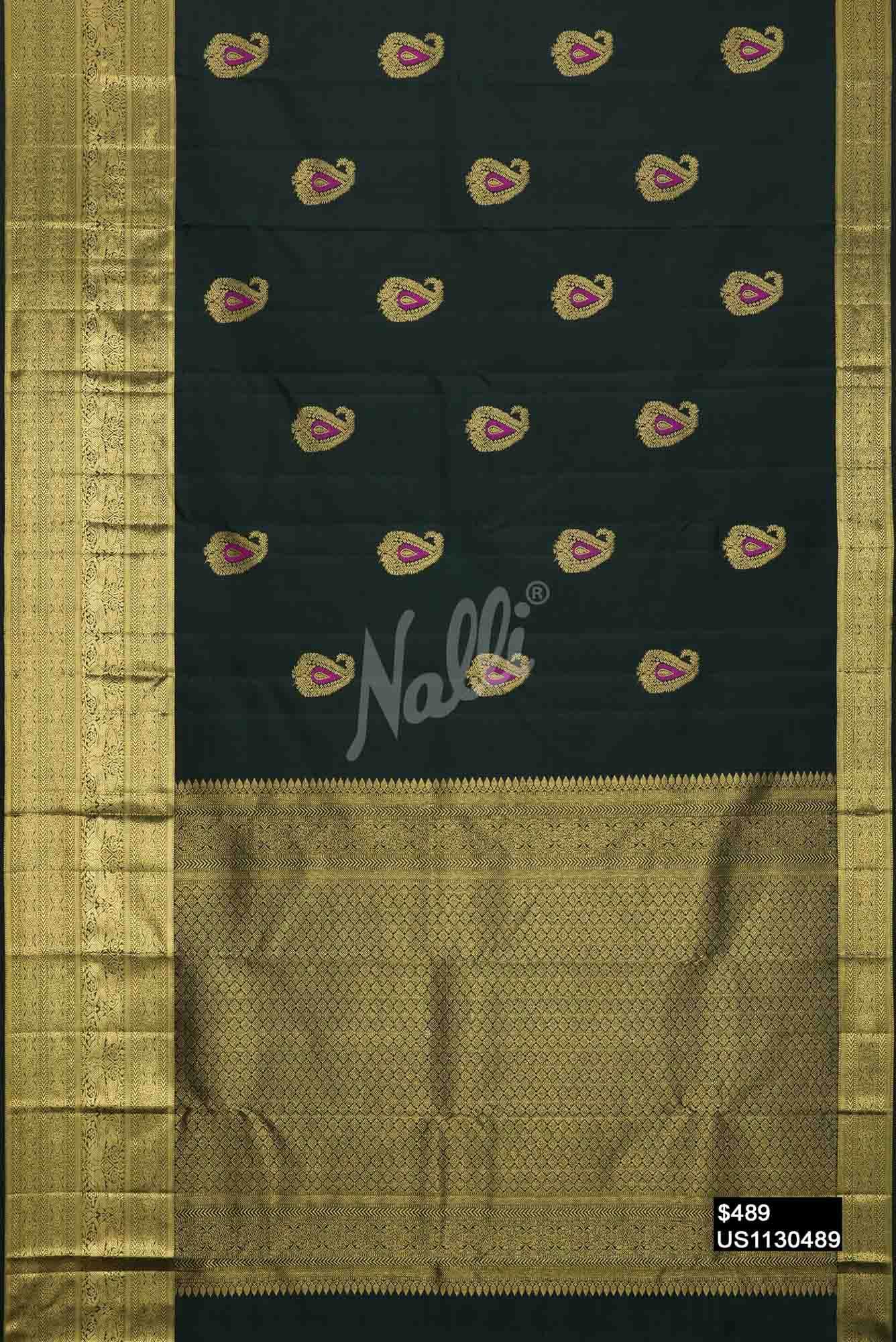 Bottle Green Kanchipuram Silk Saree