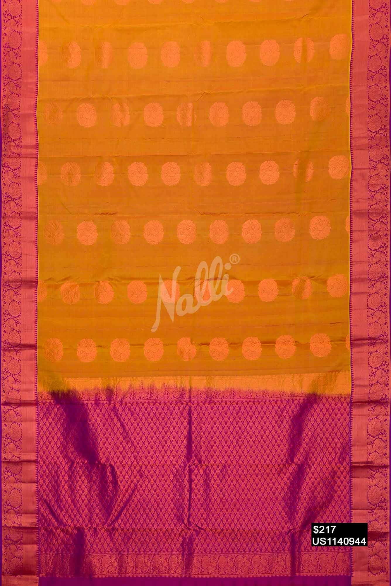 Mehandi Green Kanchipuram Silk Saree