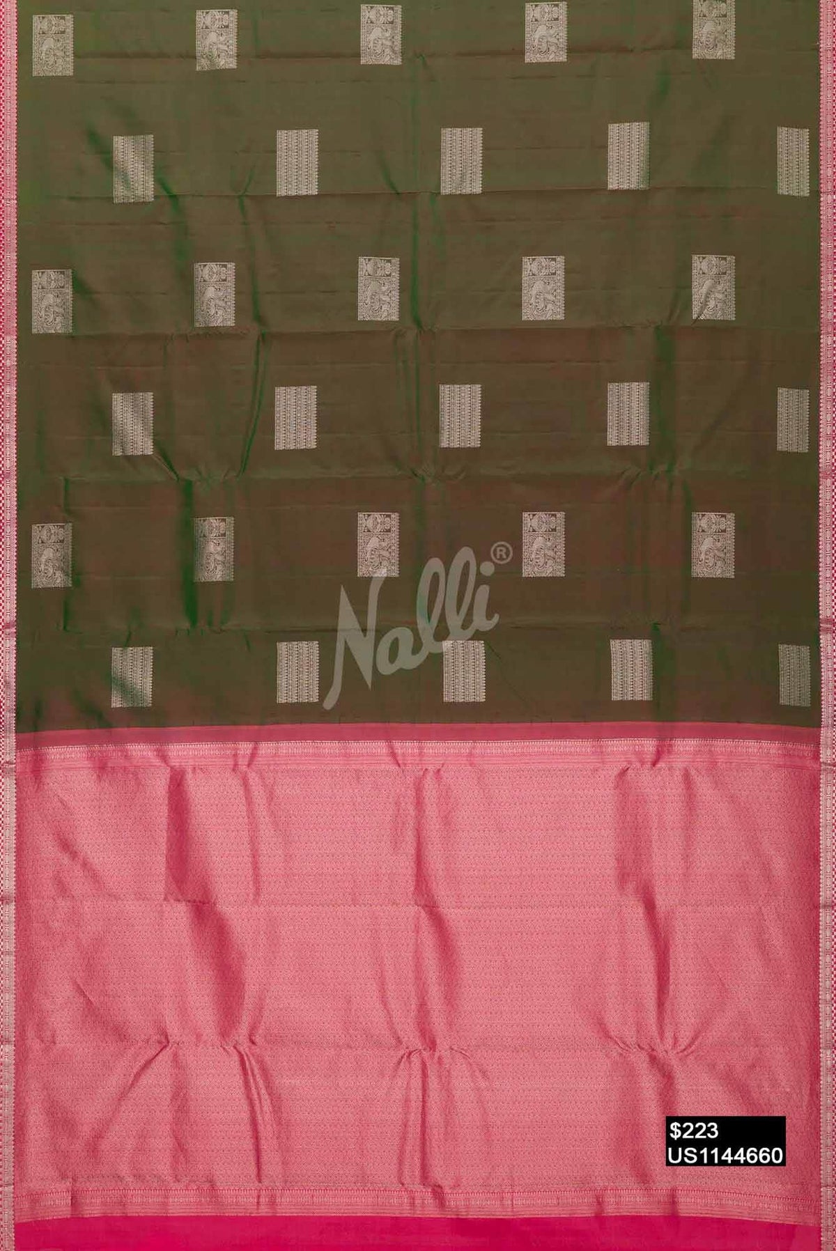 Mehandi Green Kanchipuram Silk Saree