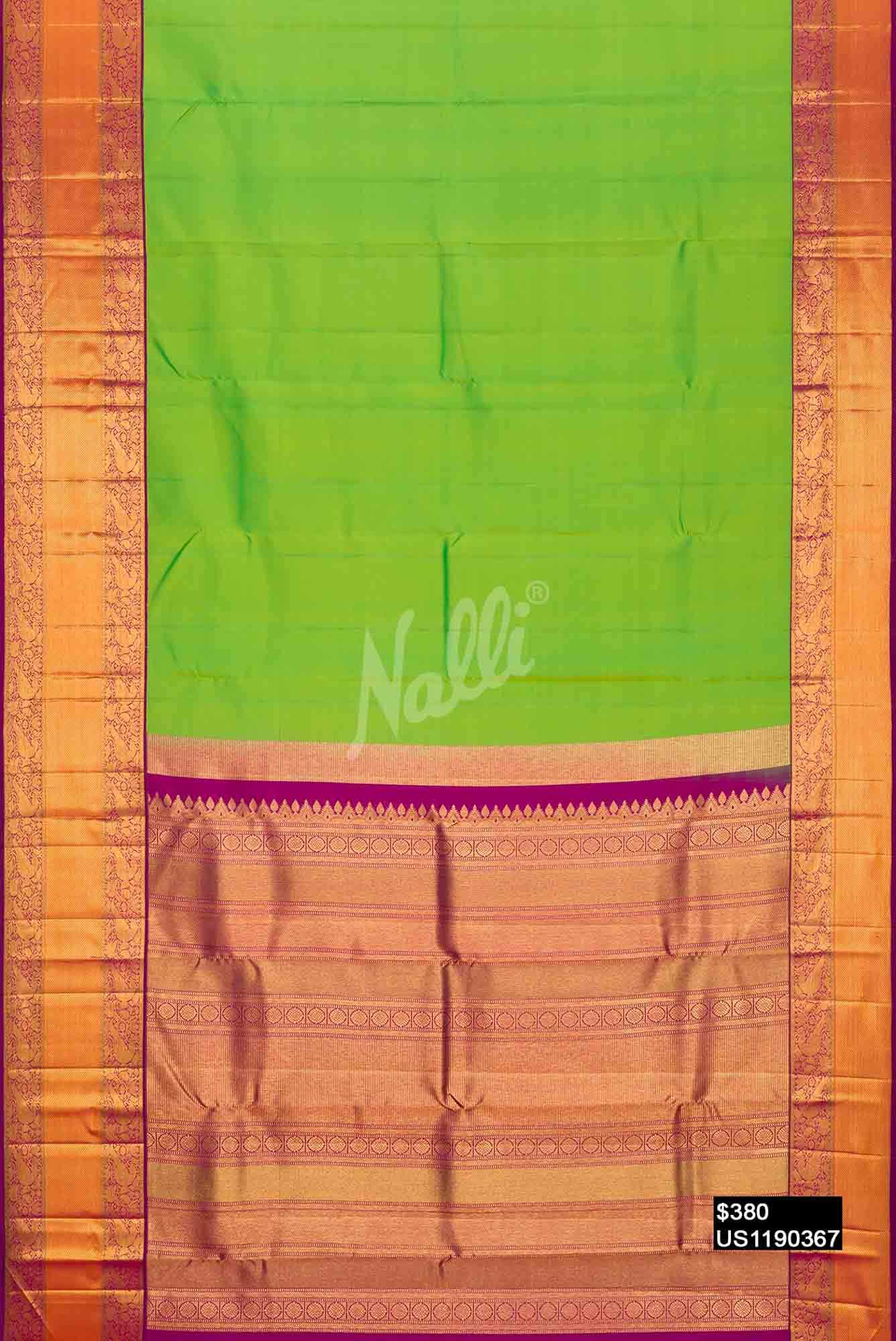Parrot Green Kanchipuram Silk Saree