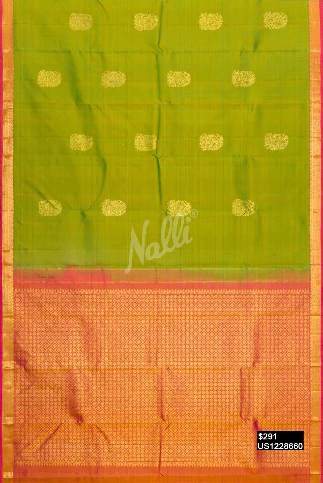 Parrot Green Kanchipuram Silk Saree