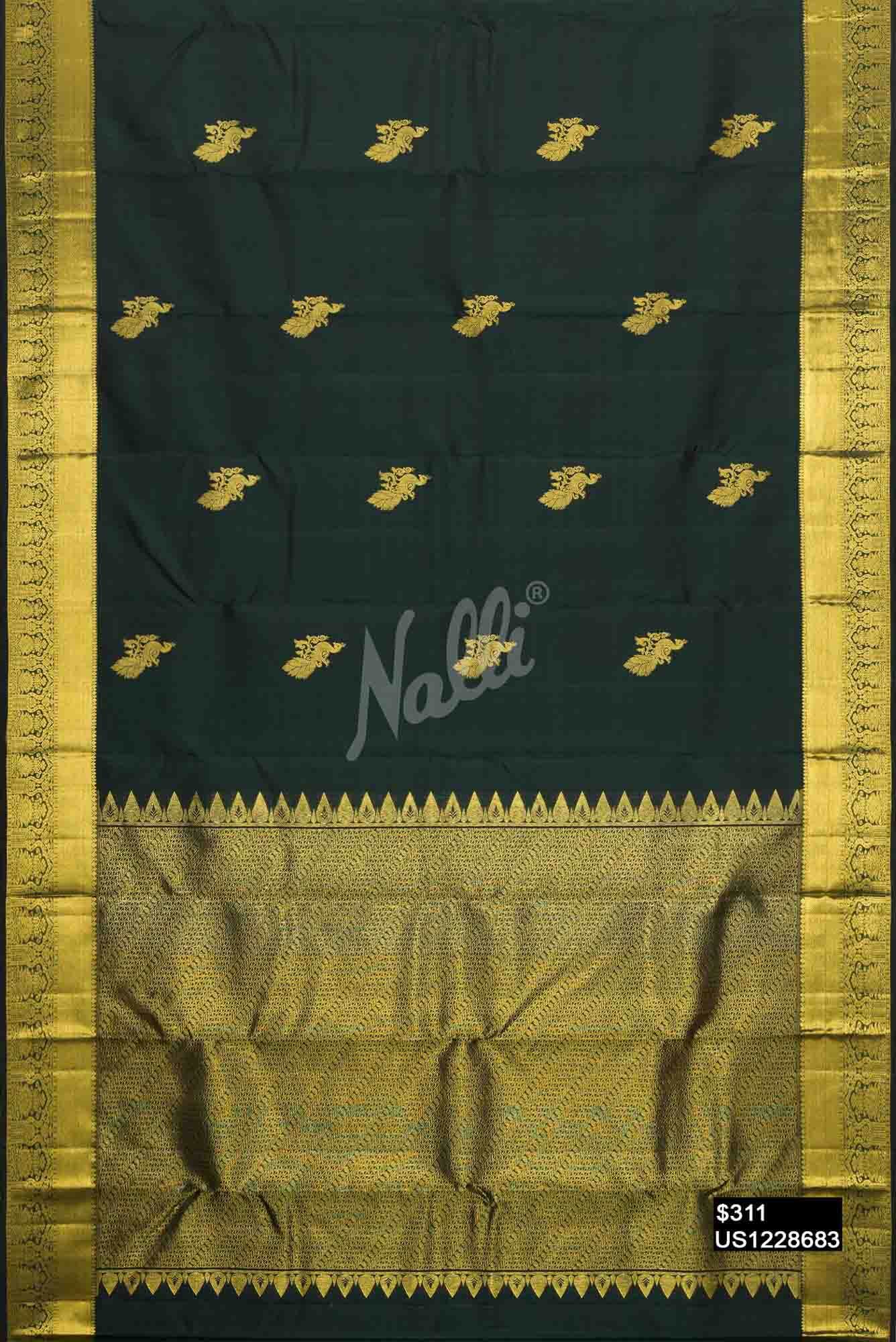 Bottle Green Kanchipuram Silk Saree