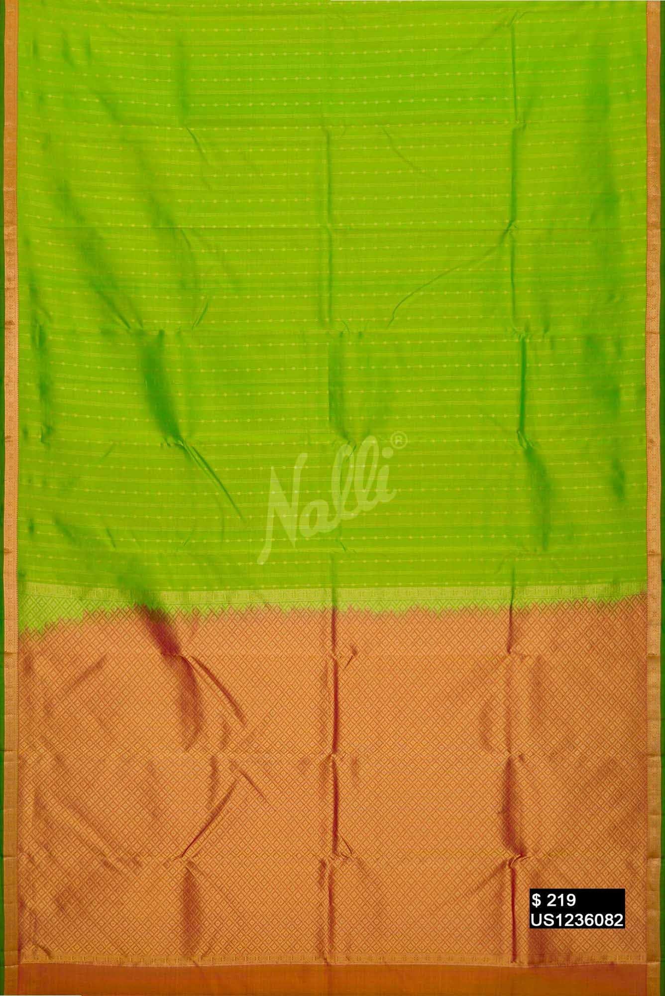 Parrot Green Kanchipuram Silk Saree