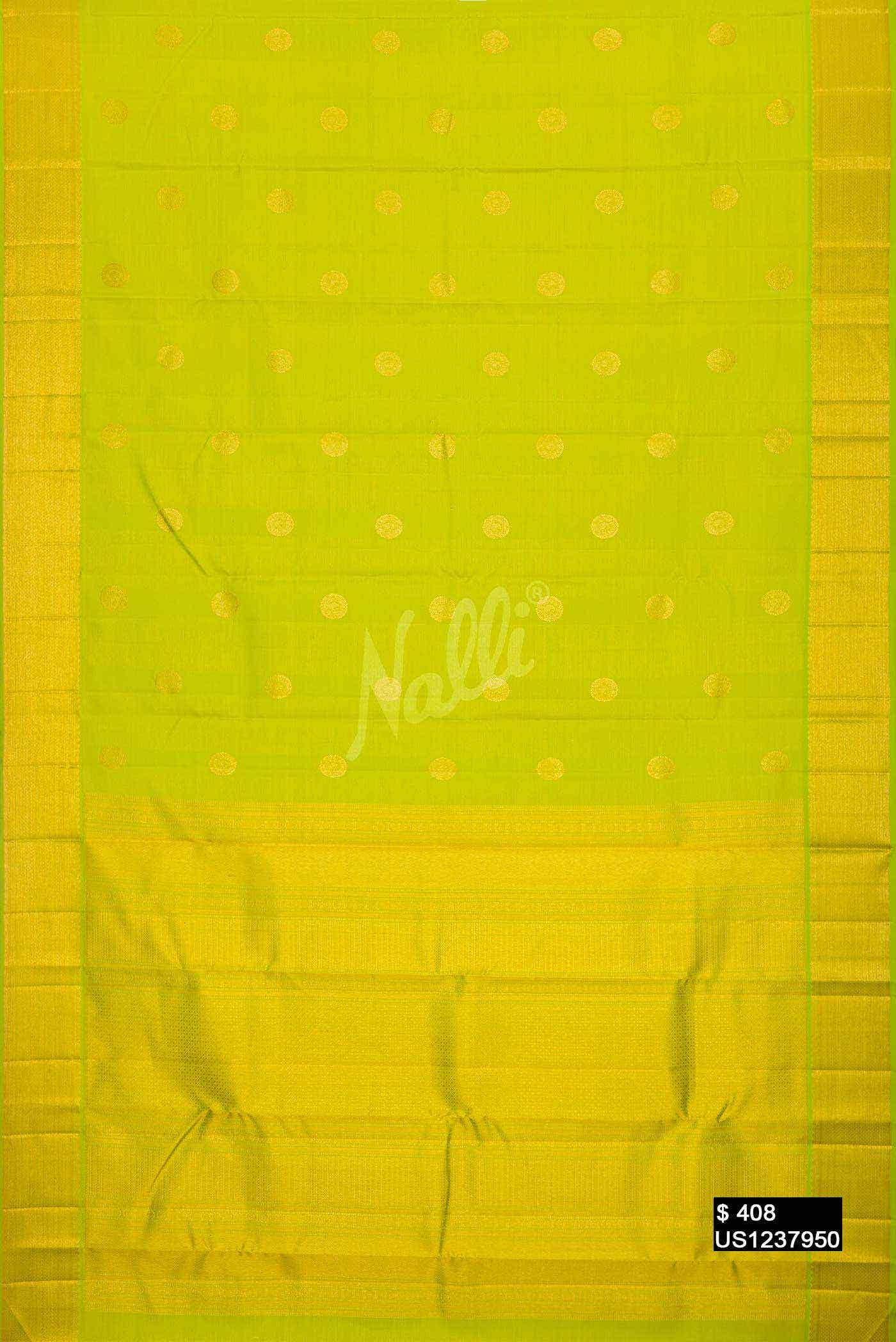 Parrot Green Kanchipuram Silk Saree