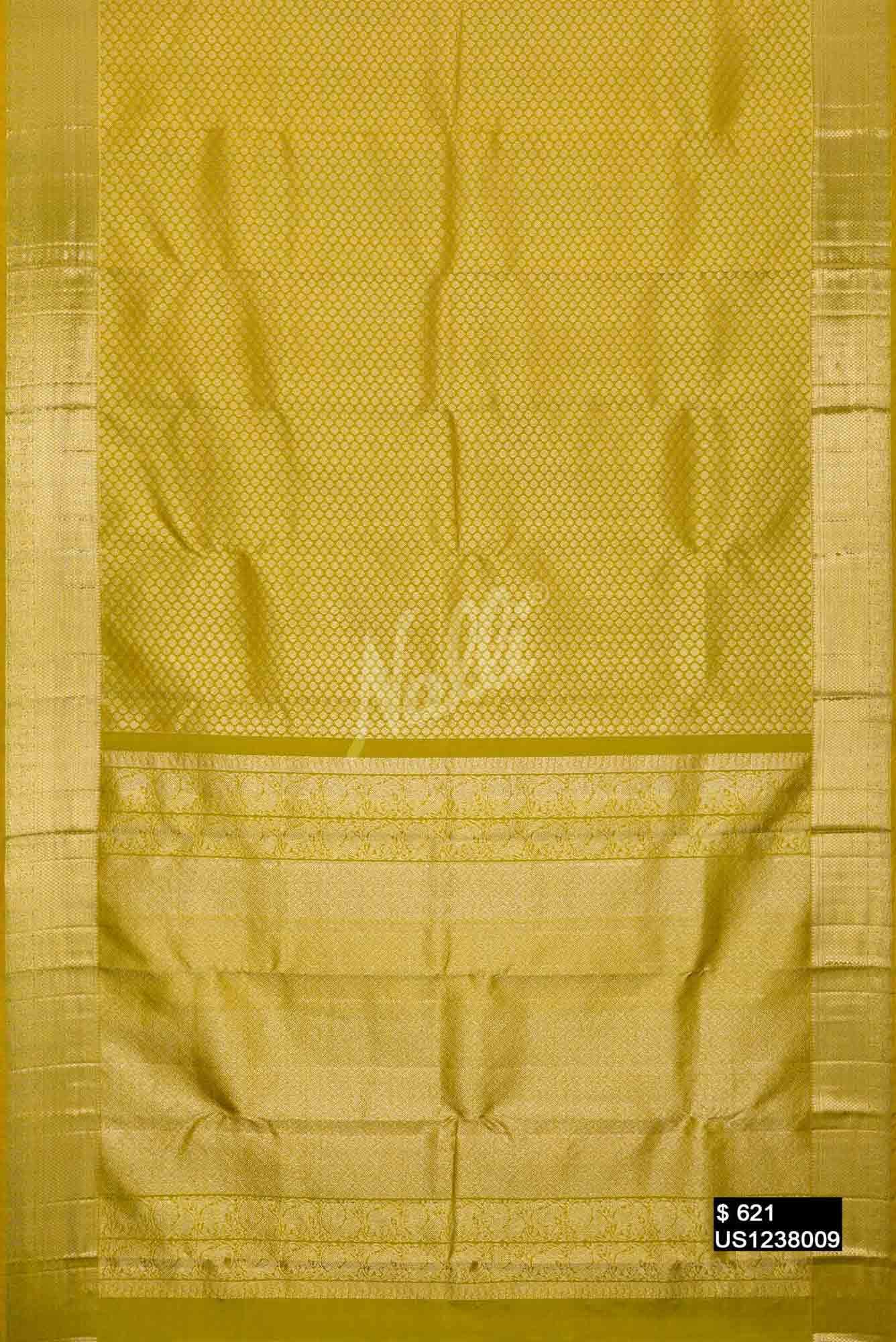 Mehandi Green Kanchipuram Silk Saree