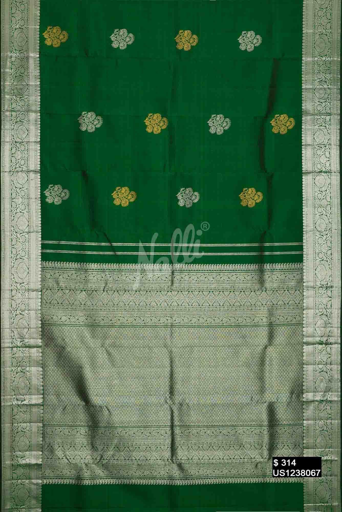 Bottle Green Kanchipuram Silk Saree