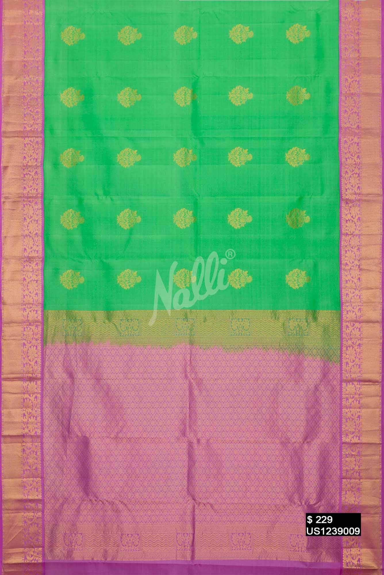 Parrot Green Kanchipuram Silk Saree