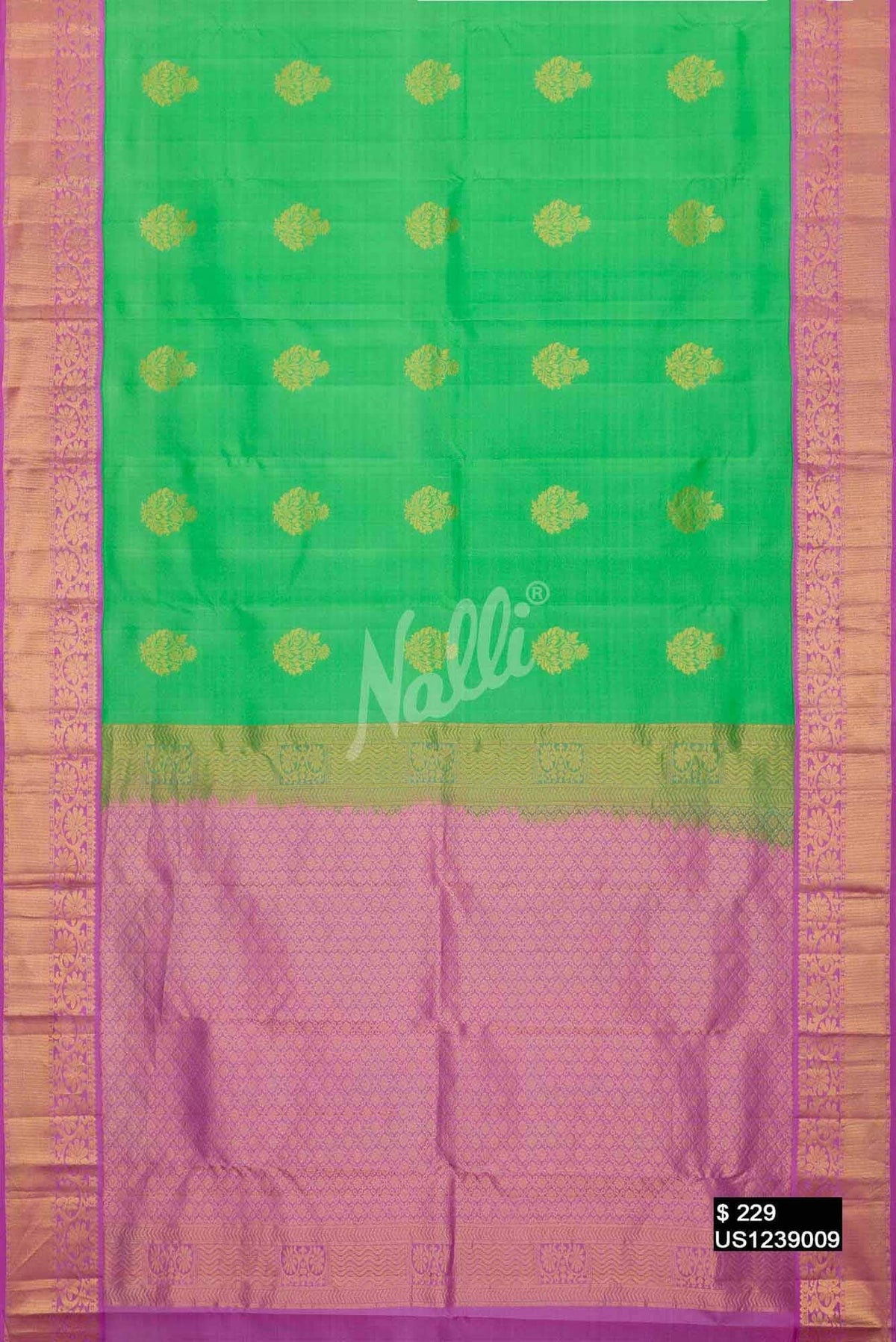 Parrot Green Kanchipuram Silk Saree