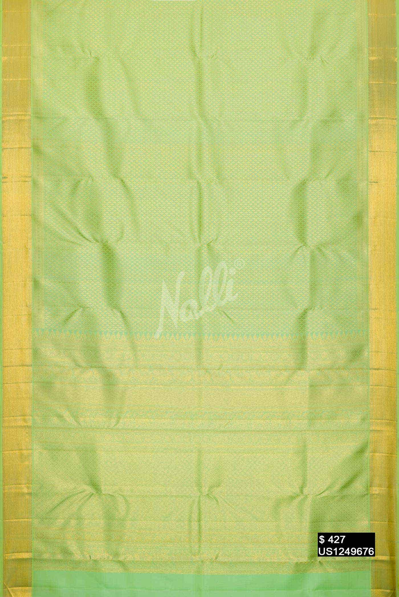Parrot Green Kanchipuram Silk Saree