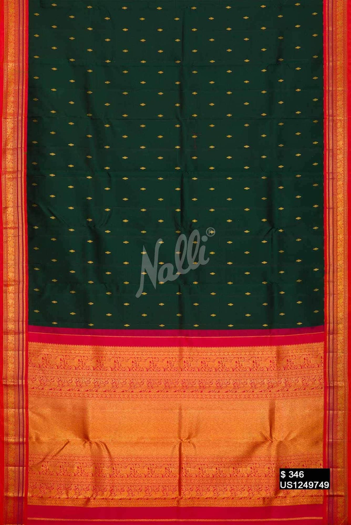 Bottle Green Kanchipuram Silk Saree