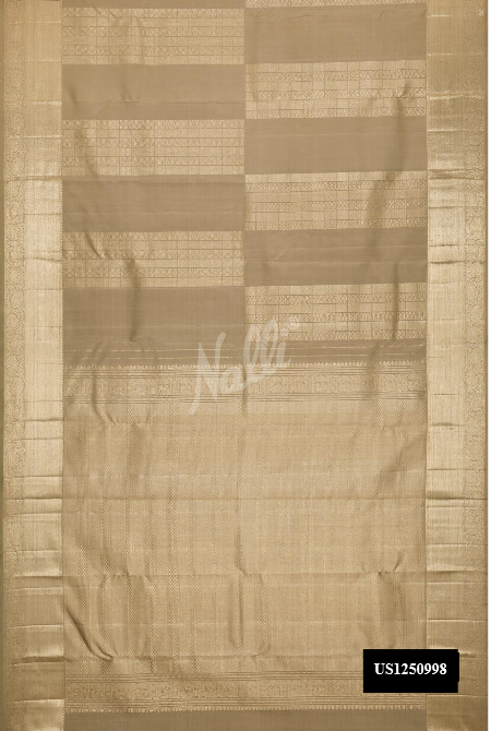 Pista Green Kanchipuram Silk Saree