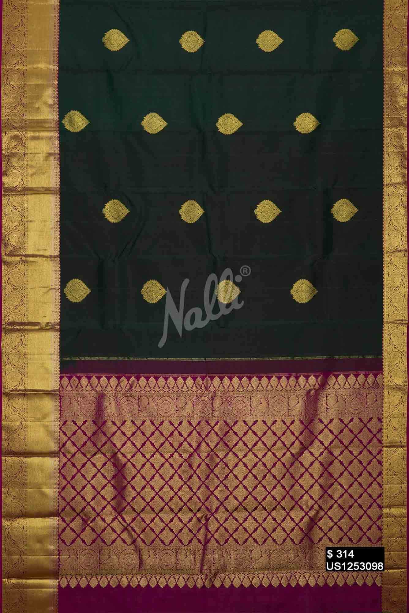 Bottle Green Kanchipuram Silk Saree