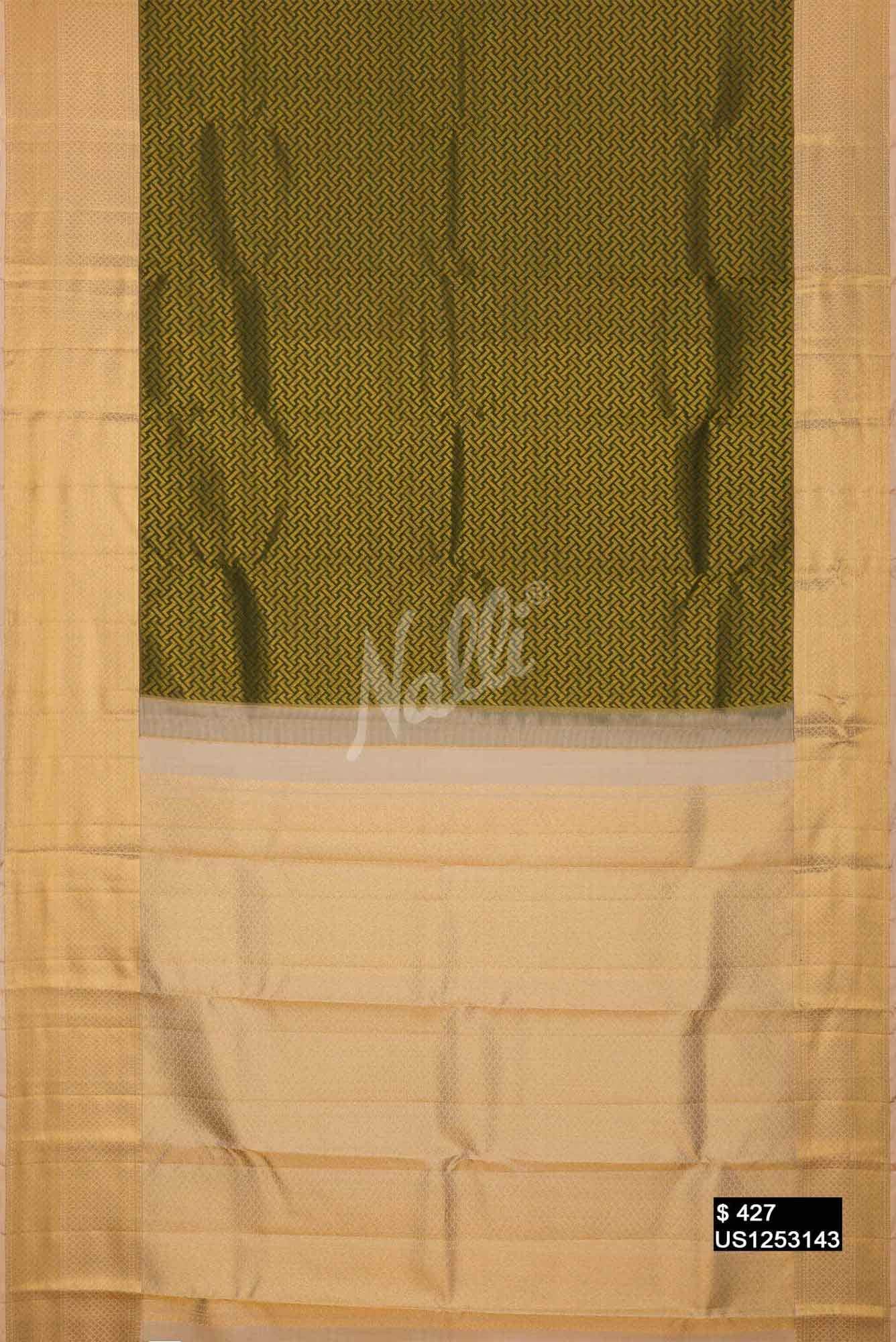 Mehandi Green Kanchipuram Silk Saree