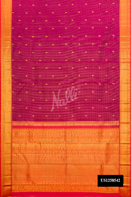 Magenta Kanchipuram Silk Saree