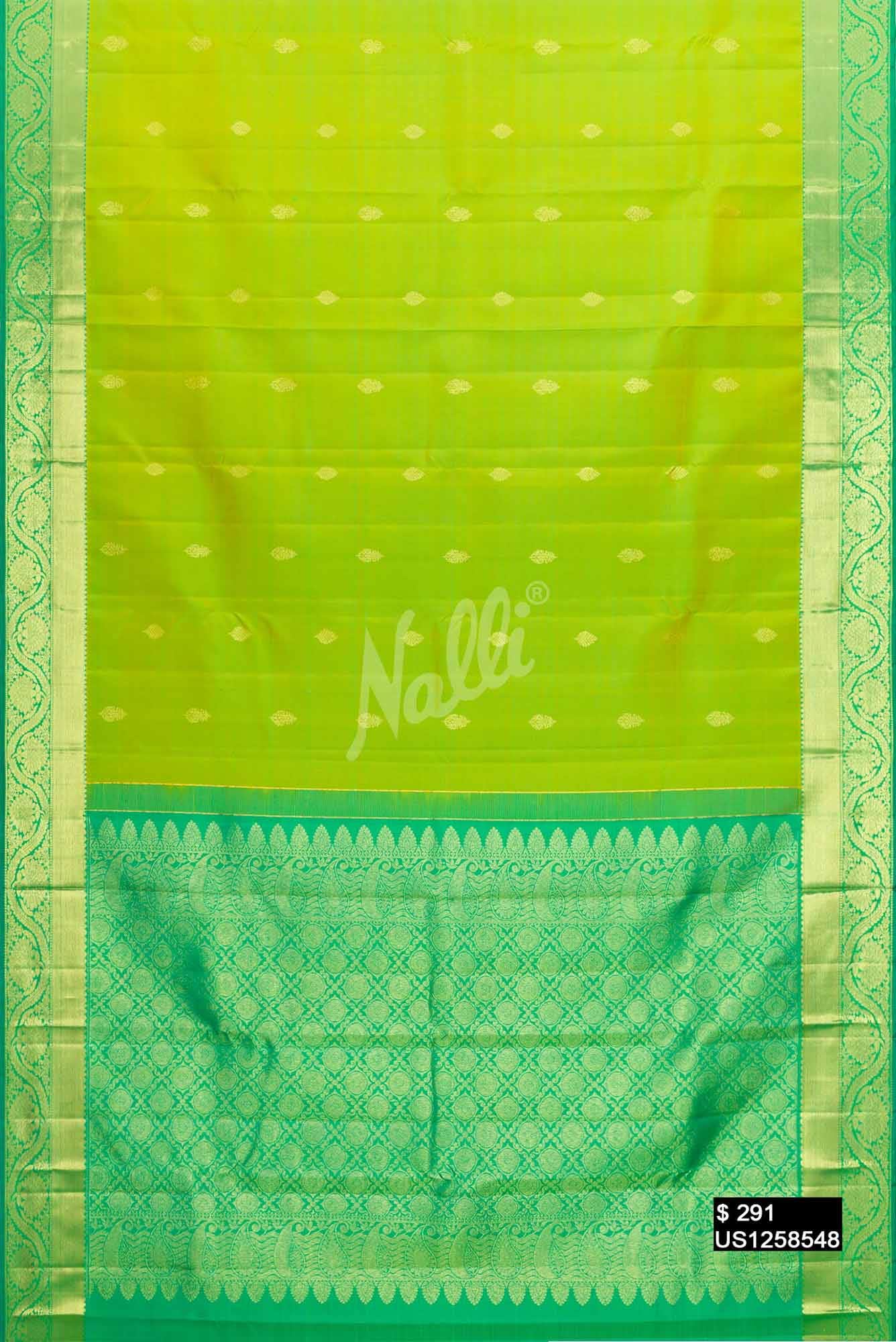 Parrot Green Kanchipuram Silk Saree