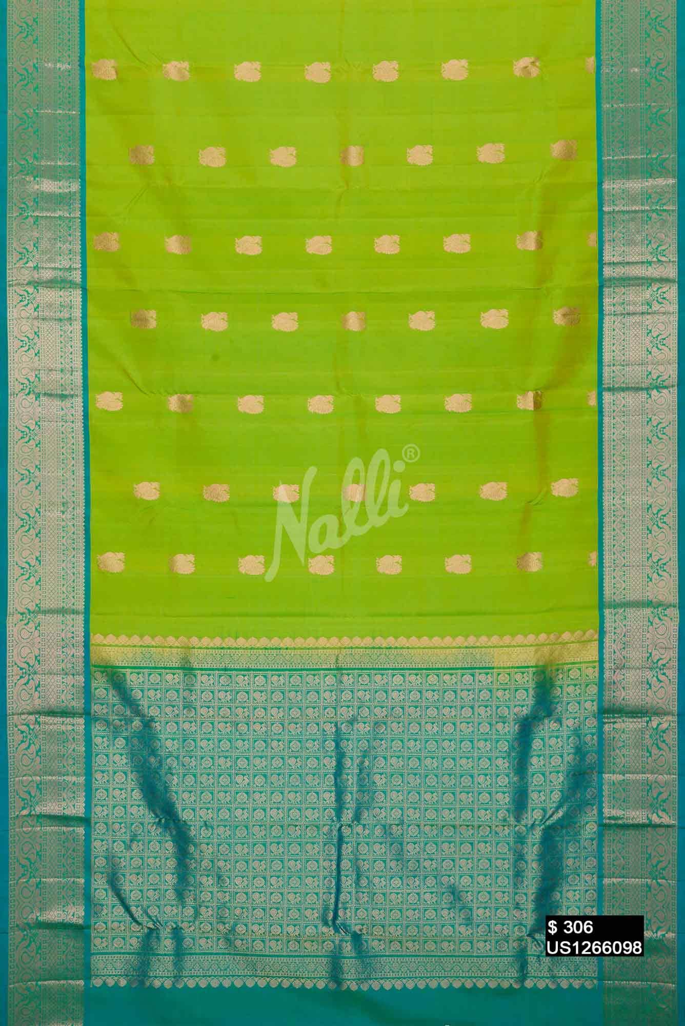 Parrot Green Kanchipuram Silk Saree