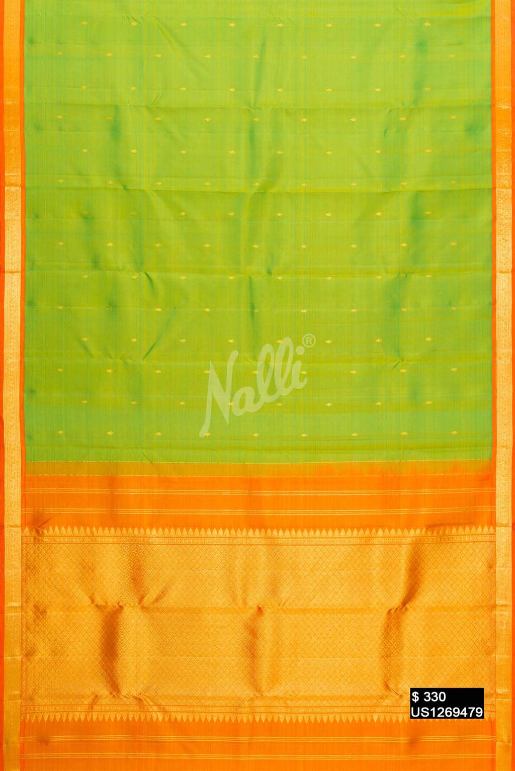 Parrot Green Kanchipuram Silk Saree