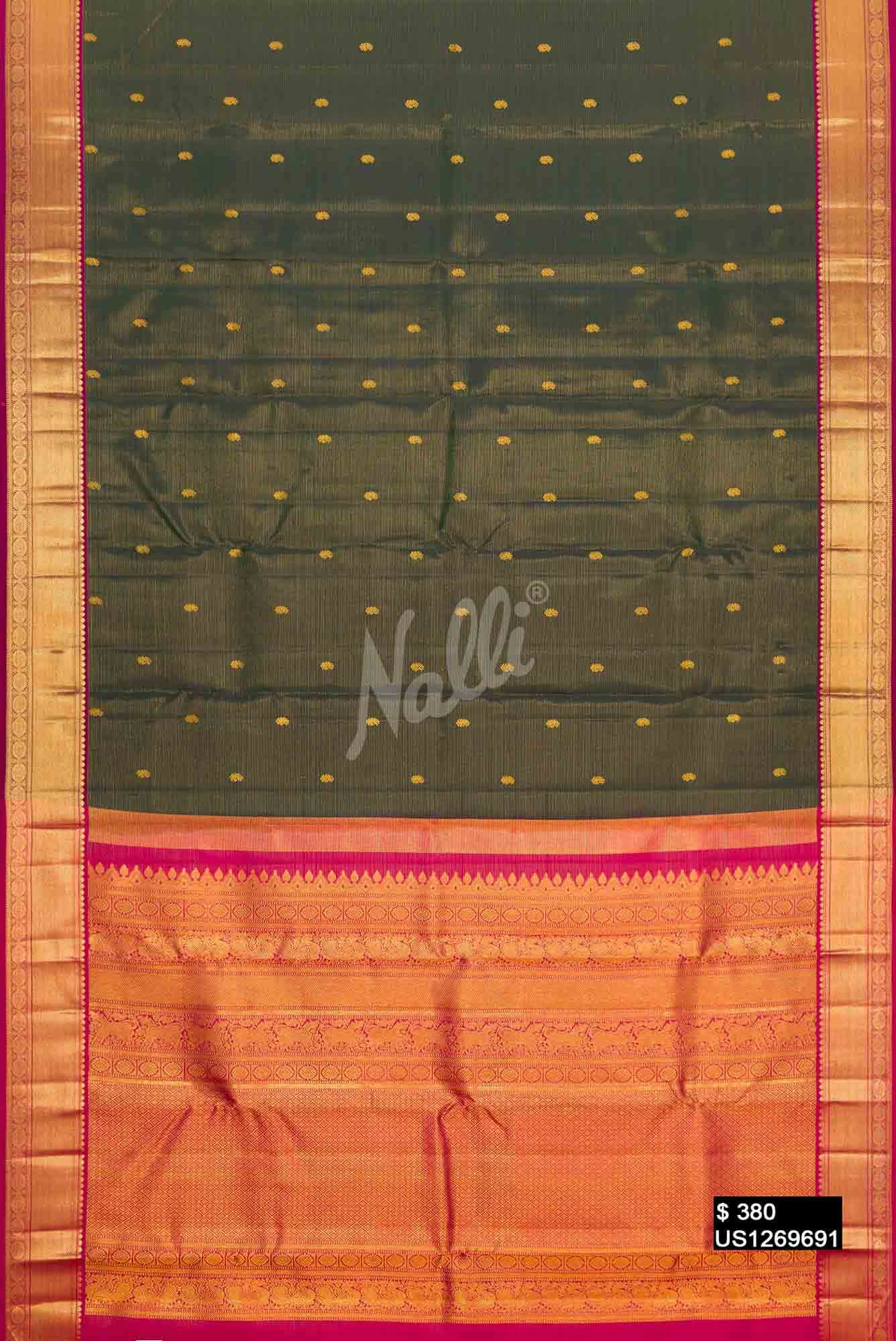 Bottle Green Kanchipuram Silk Saree