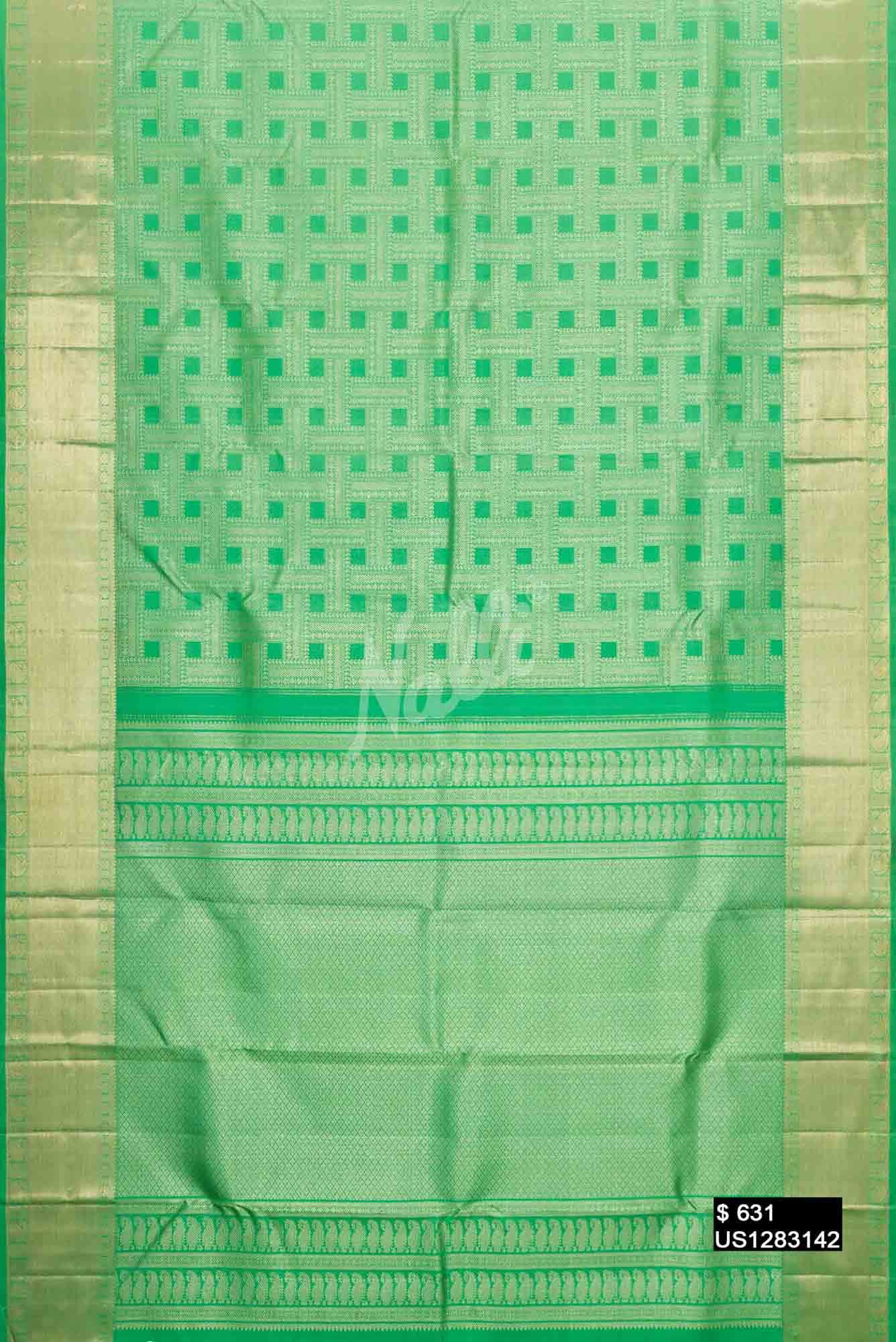 Parrot Green Kanchipuram Silk Saree