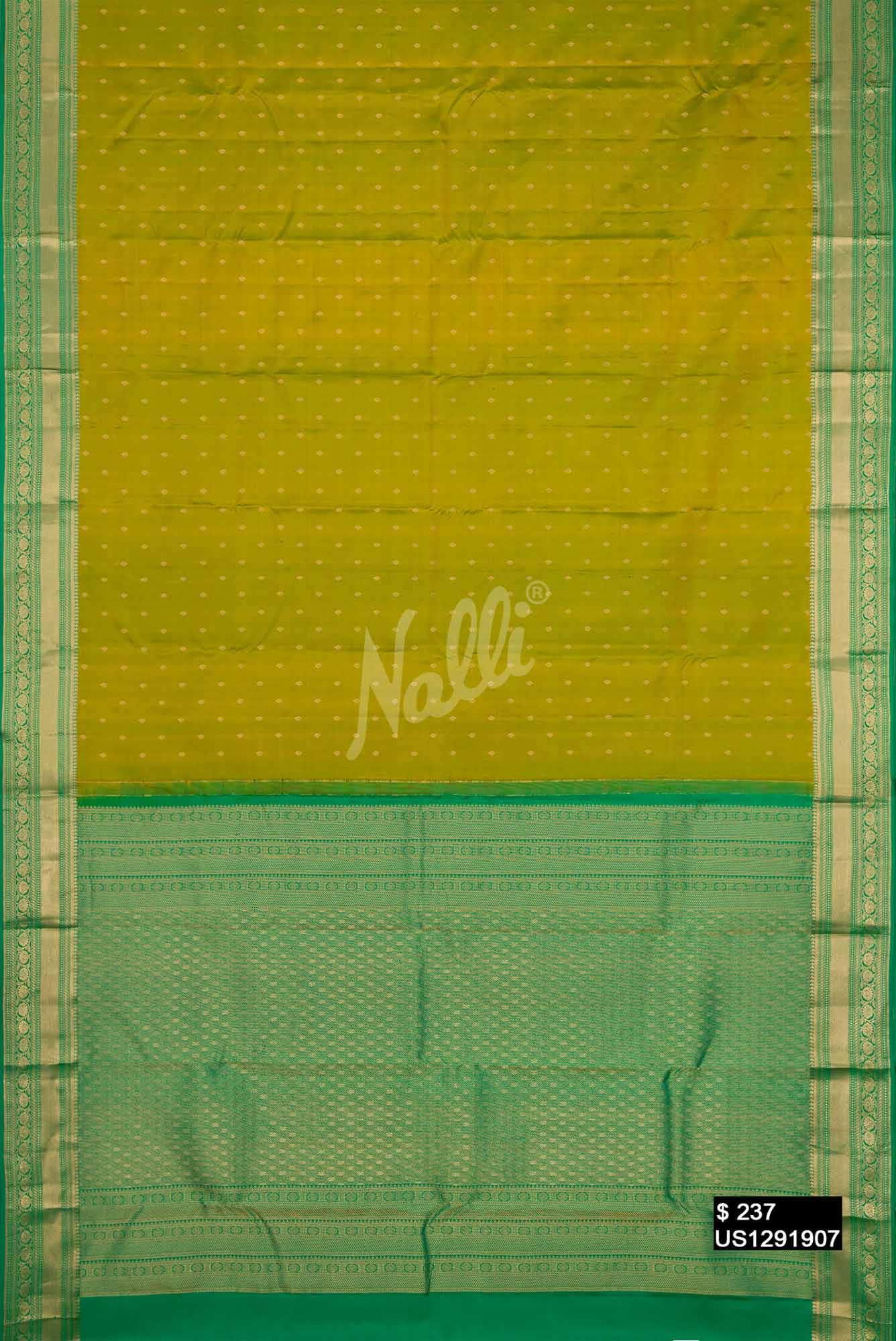 Mehandi Green Kanchipuram Silk Saree