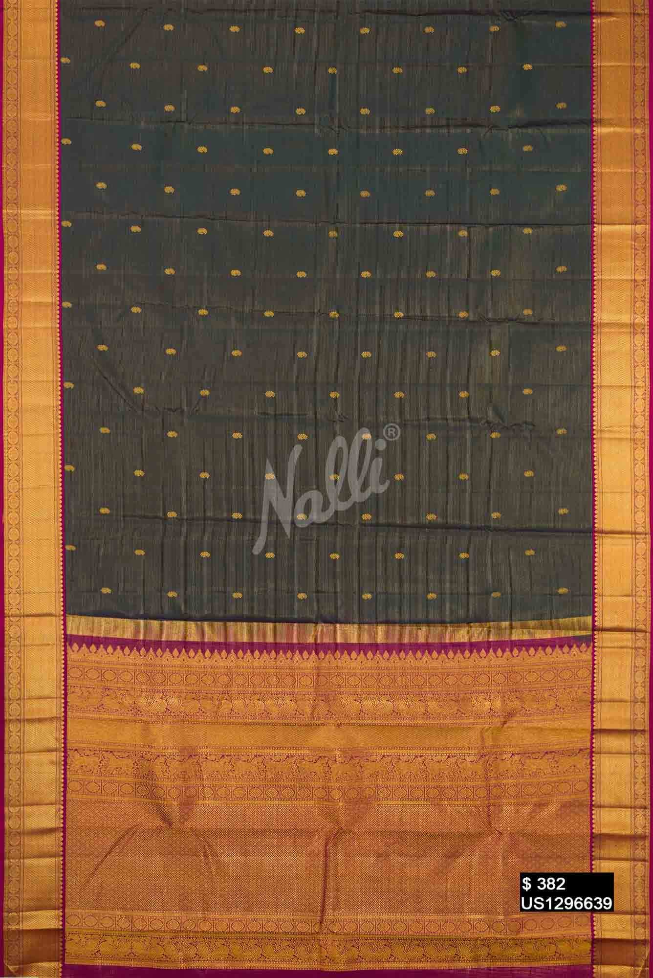 Bottle Green Kanchipuram Silk Saree