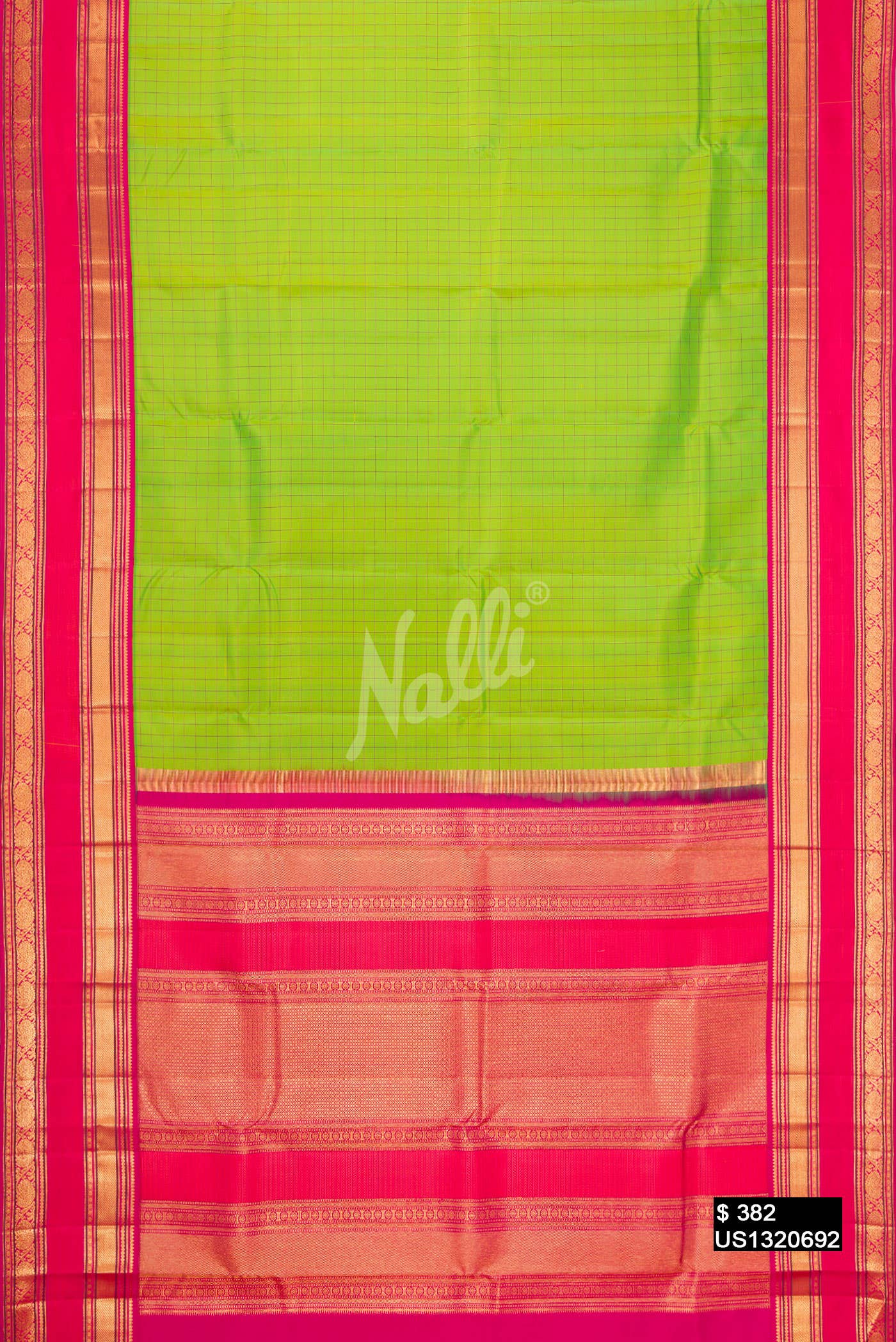 Parrot Green Kanchipuram Silk Saree