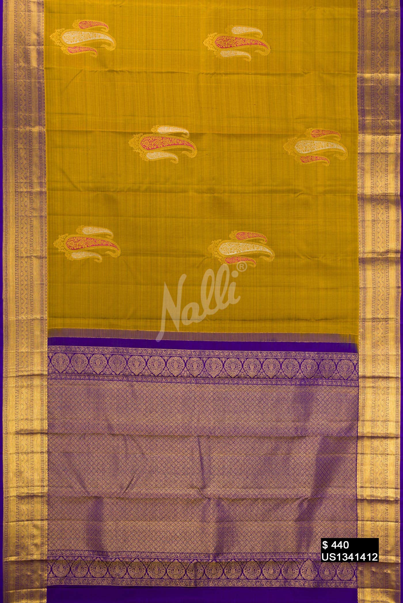Mehandi Green Kanchipuram Silk Saree