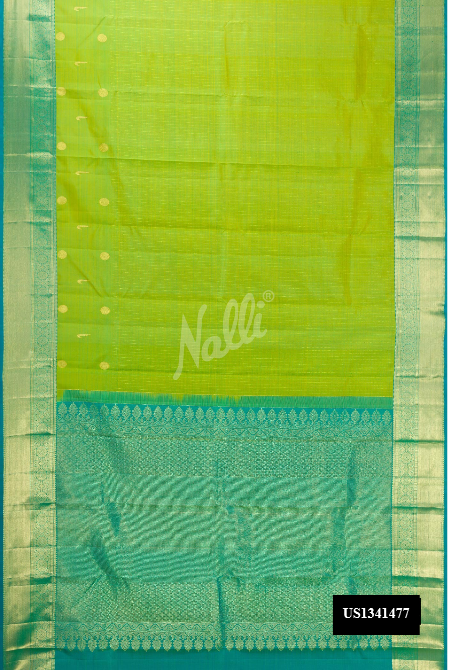 Parrot Green Kanchipuram Silk Saree