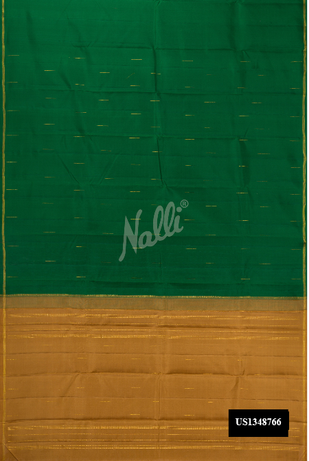 Bottle Green Kanchipuram Silk Saree