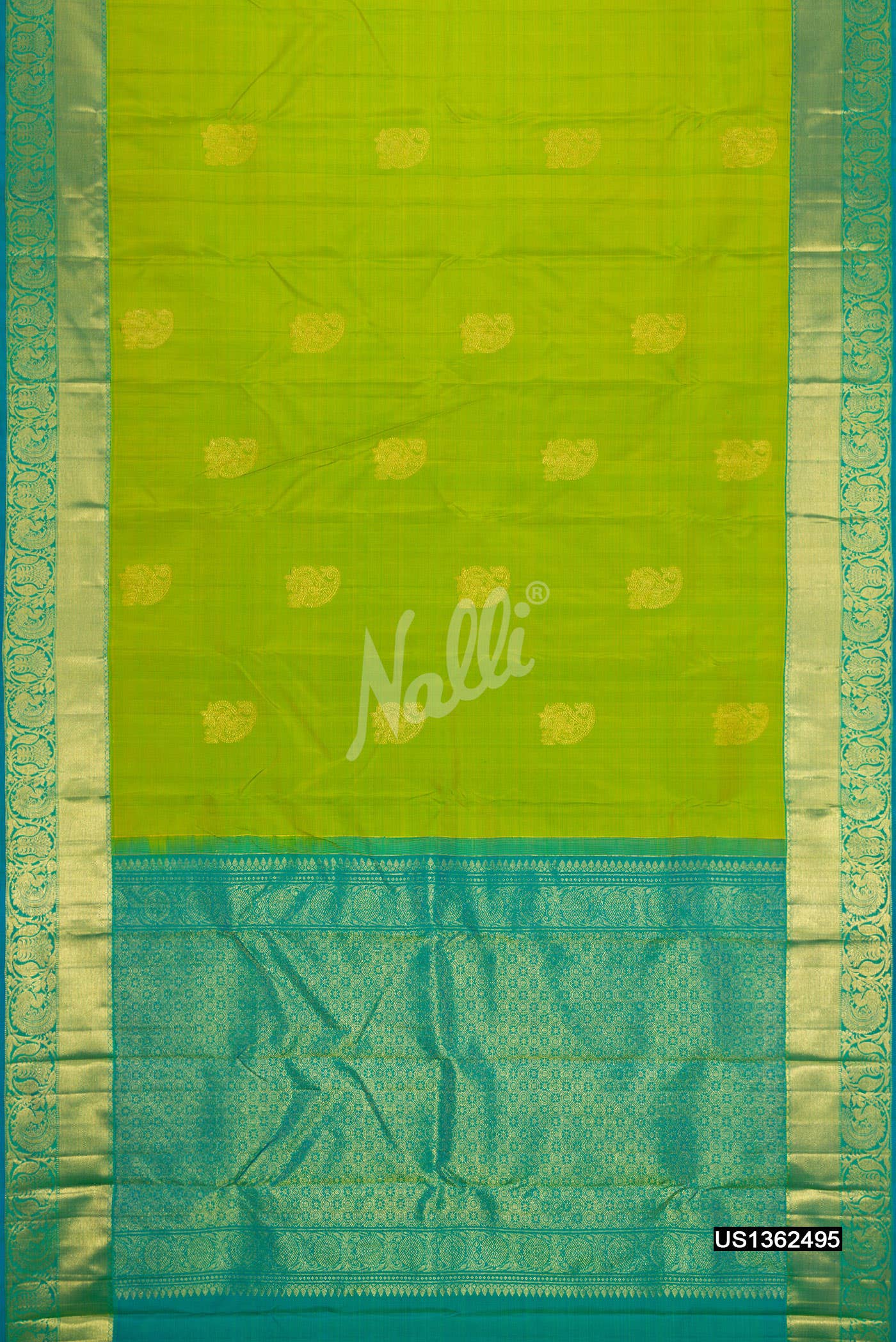 Parrot Green Kanchipuram Silk Saree
