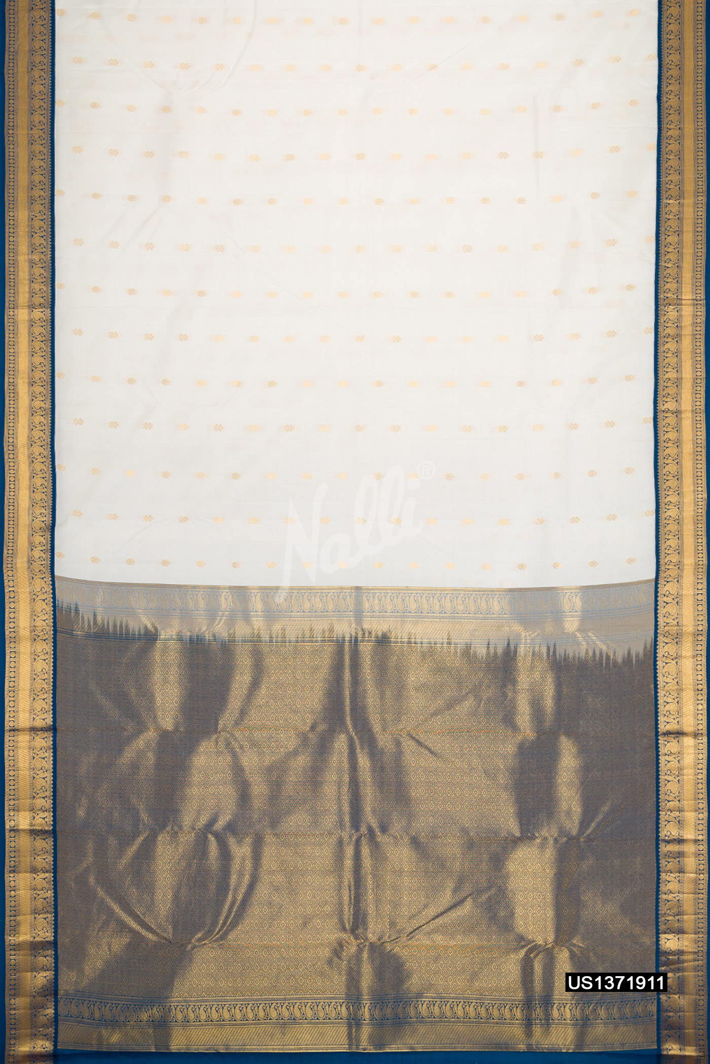 Off White Kanchipuram Silk Saree