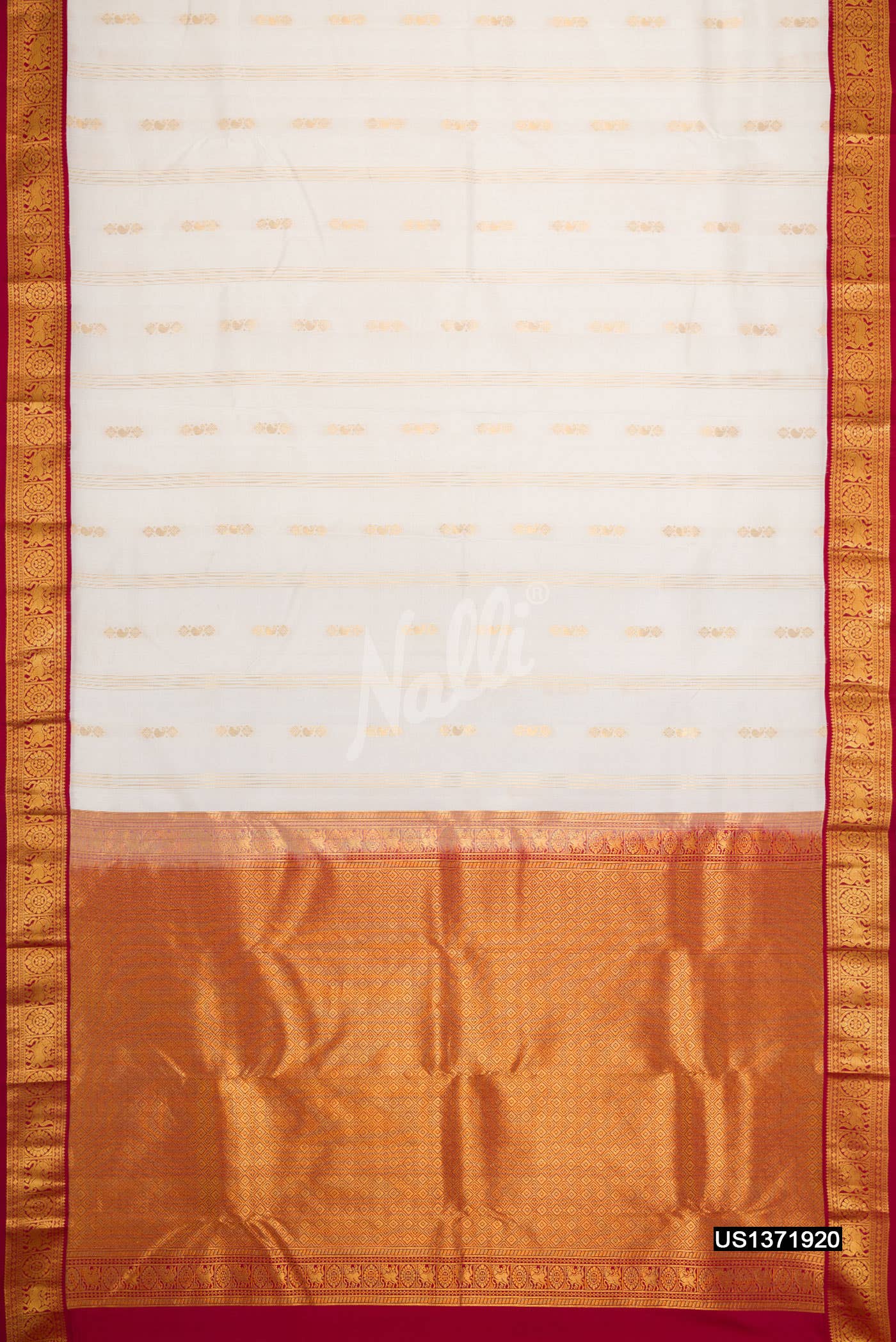 Off White Kanchipuram Silk Saree