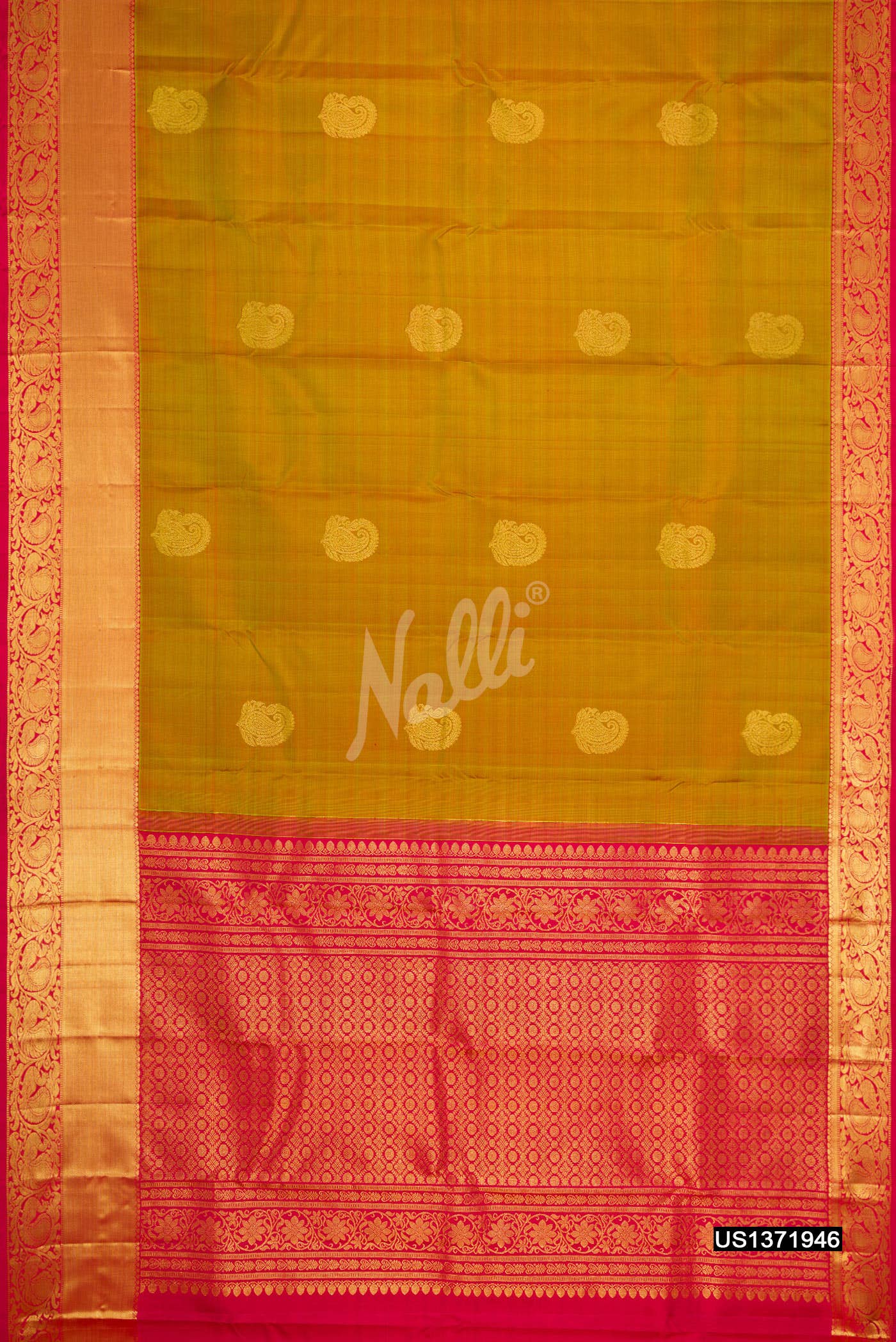 Mehandi Green Kanchipuram Silk Saree